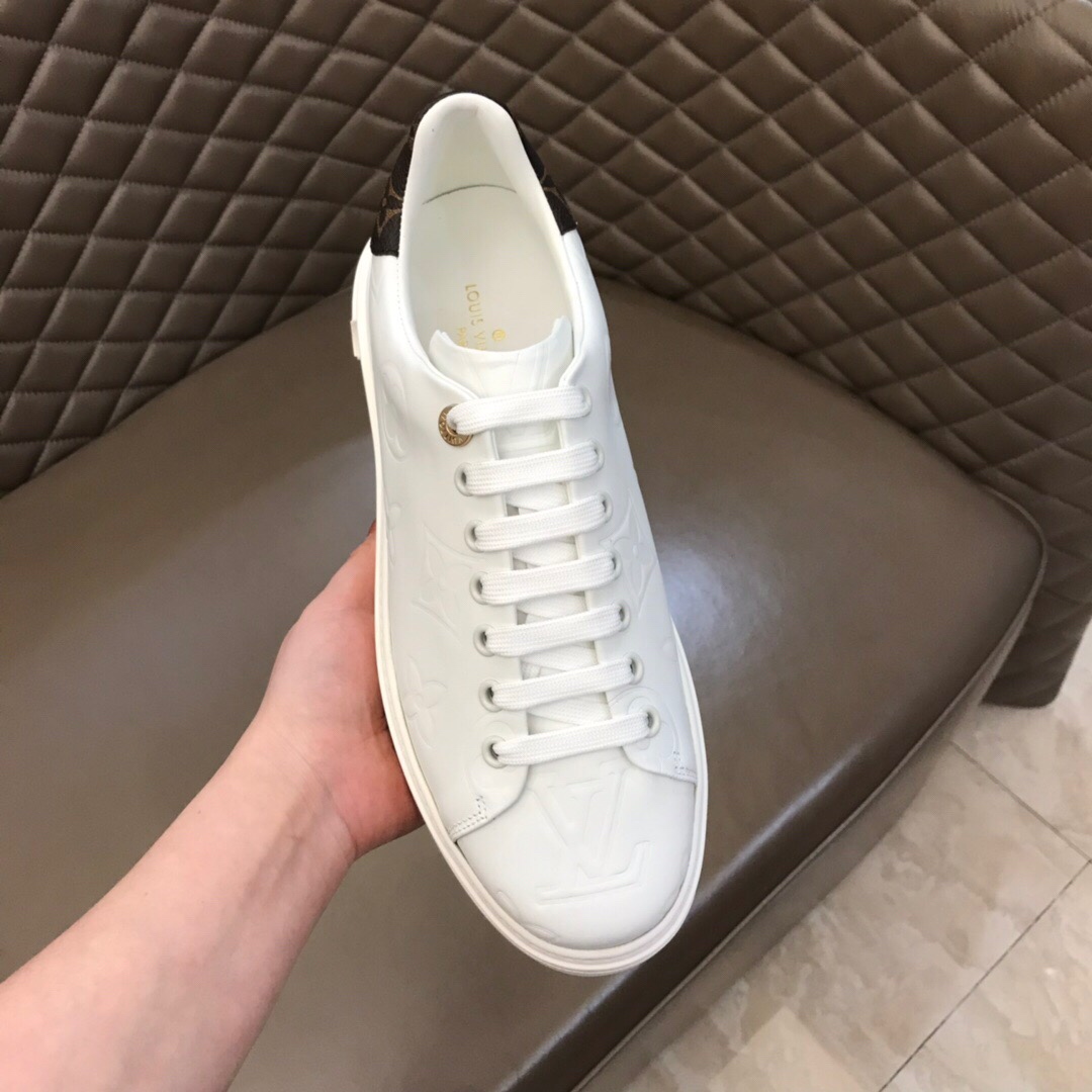 Louis Vuitton Low Top sneaker 54 - vstockx