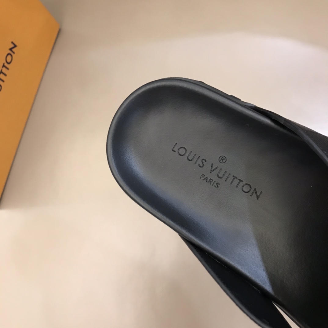 Louis Vuitton Slipper 76 - vstockx