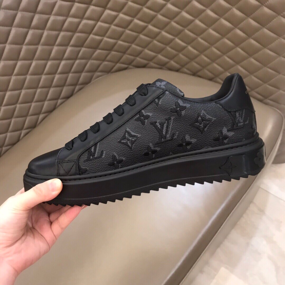 Louis Vuitton Low Top sneaker 35 - vstockx
