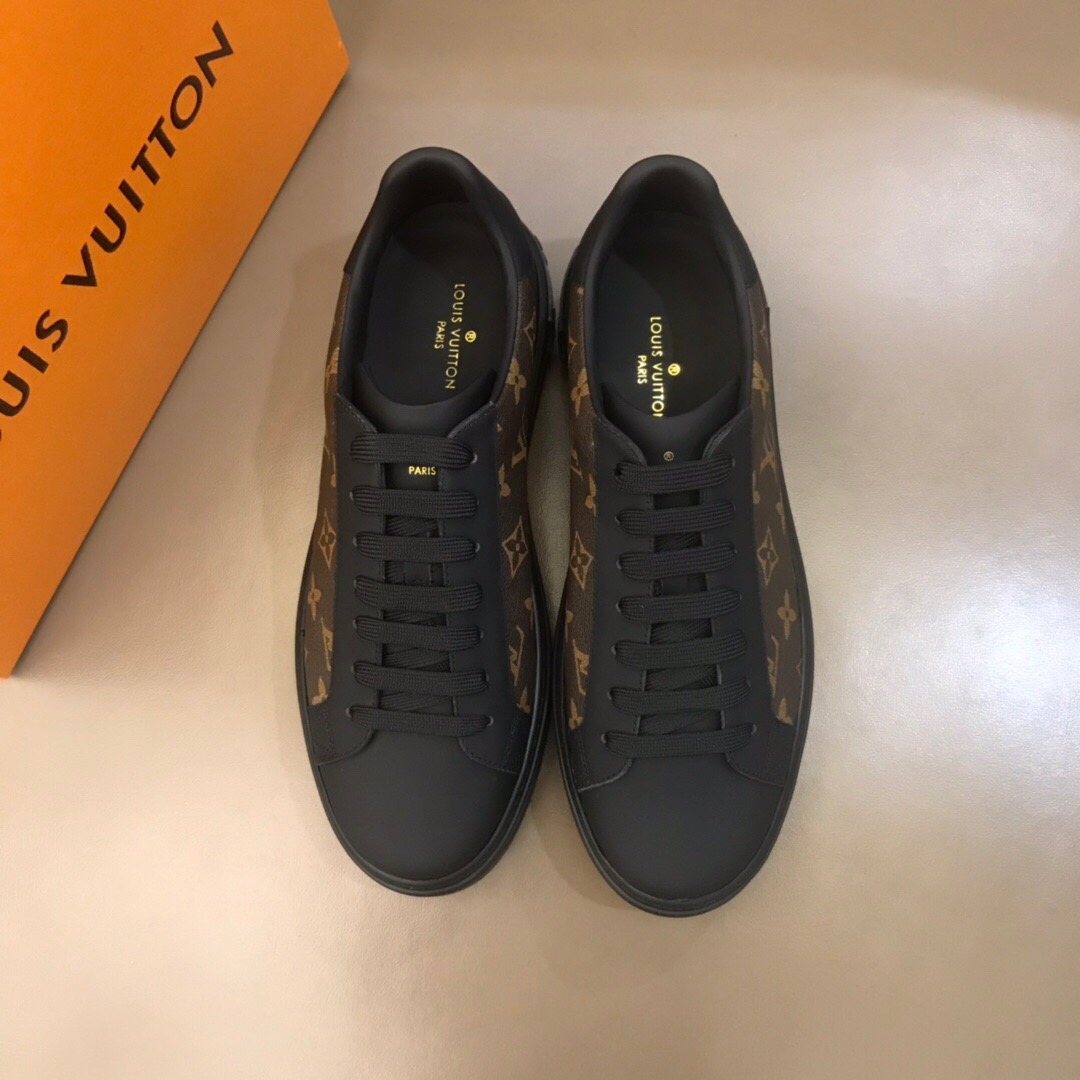 Louis Vuitton Low Top sneaker 36 - vstockx