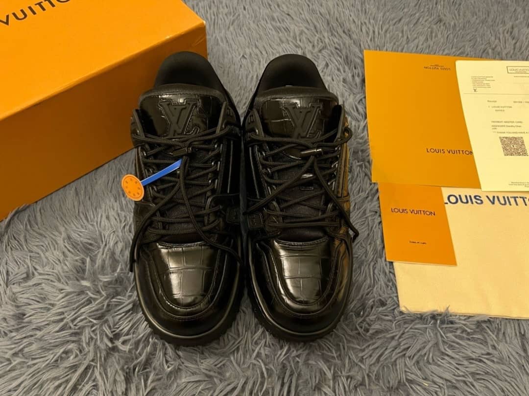 Louis Vuitton LV Trainer Maxi Sneaker Black - vstockx