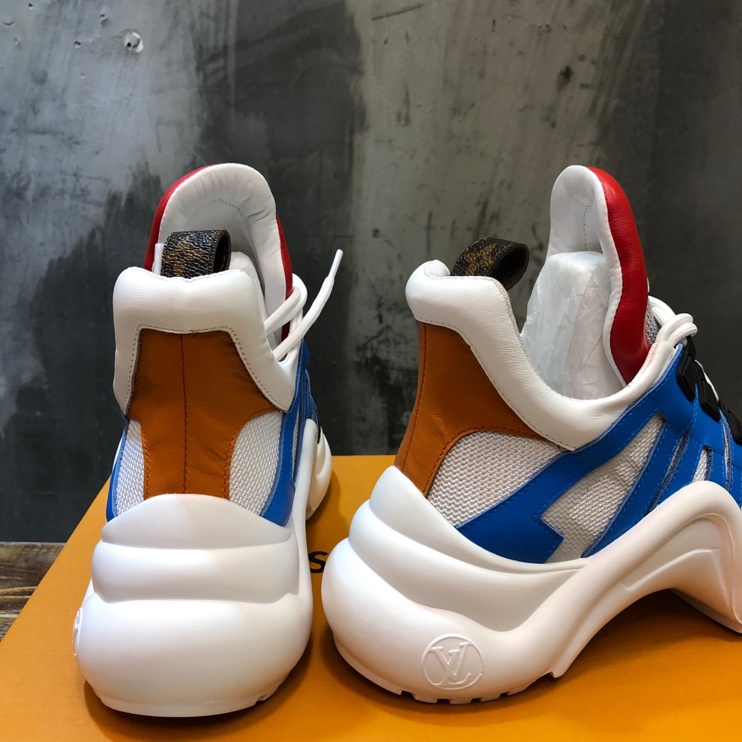 Louis Vuitton Archlight 24 - vstockx