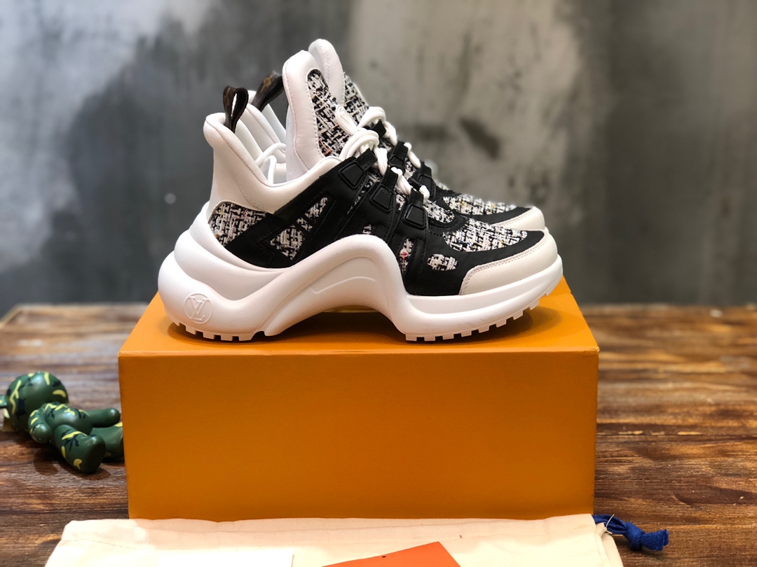 Louis Vuitton Archlight 21 - vstockx