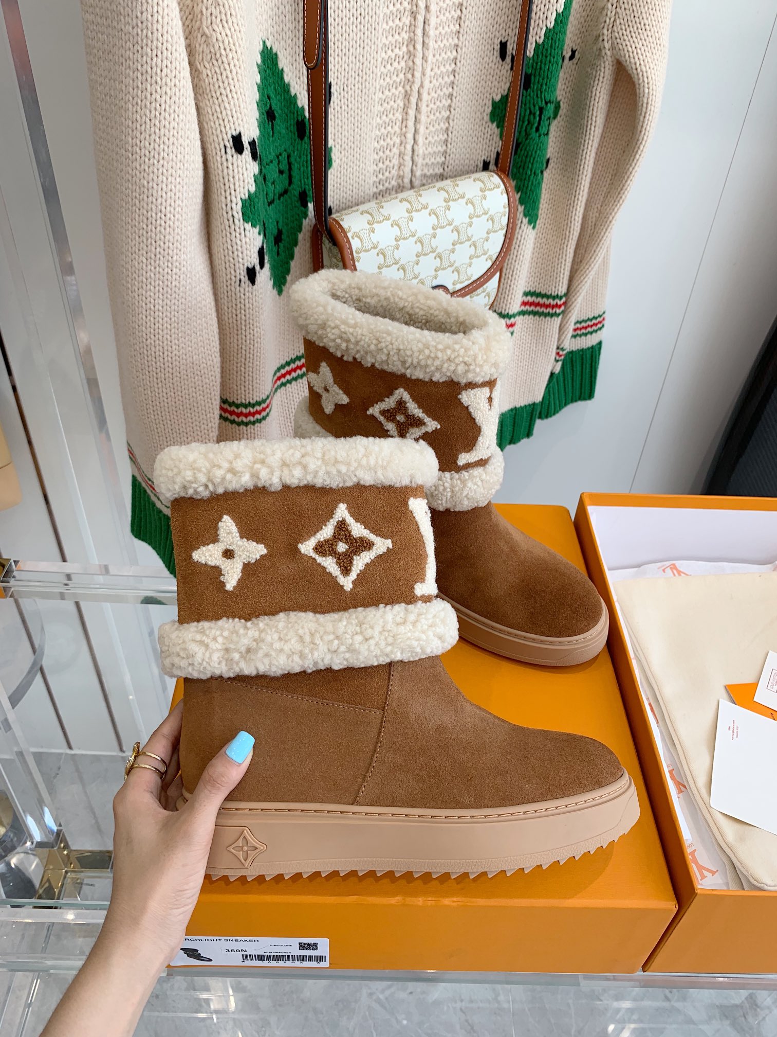 Louis Vuitton SNOWDROP FLAT ANKLE BOOTS WOMEN 13 - vstockx