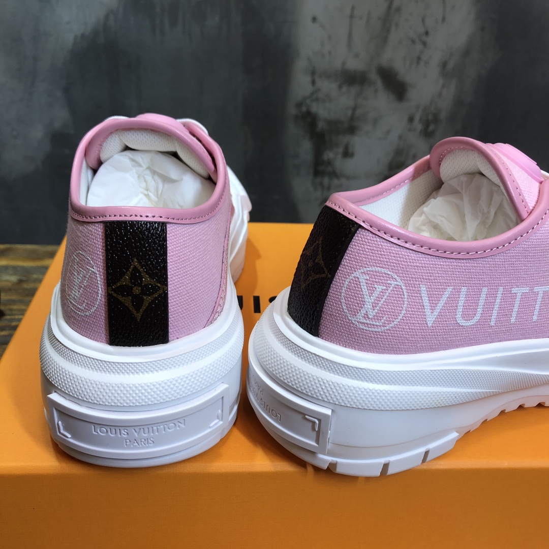 Louis Vuitton Squad sneaker 10 - vstockx