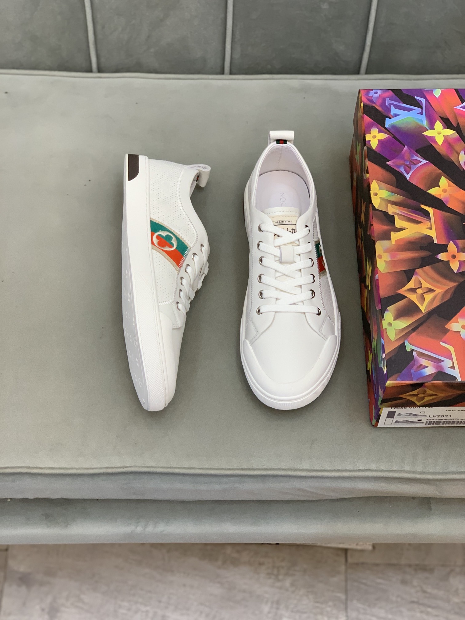 Louis Vuitton Low Top sneaker 14 - vstockx