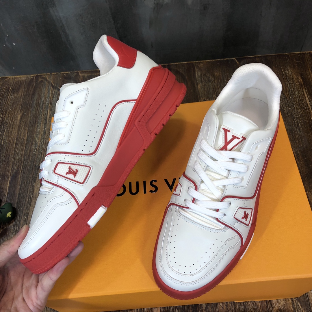 Louis Vuitton Trainer Sneakers 64 - vstockx