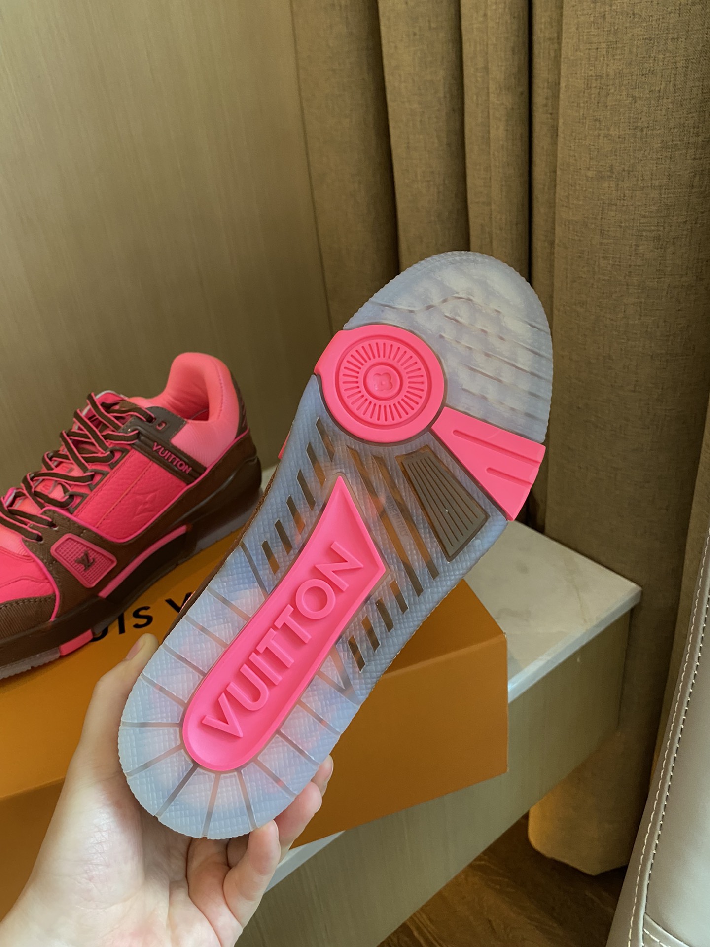 Louis Vuitton LV TRAINERS SNEAKER 9 - vstockx