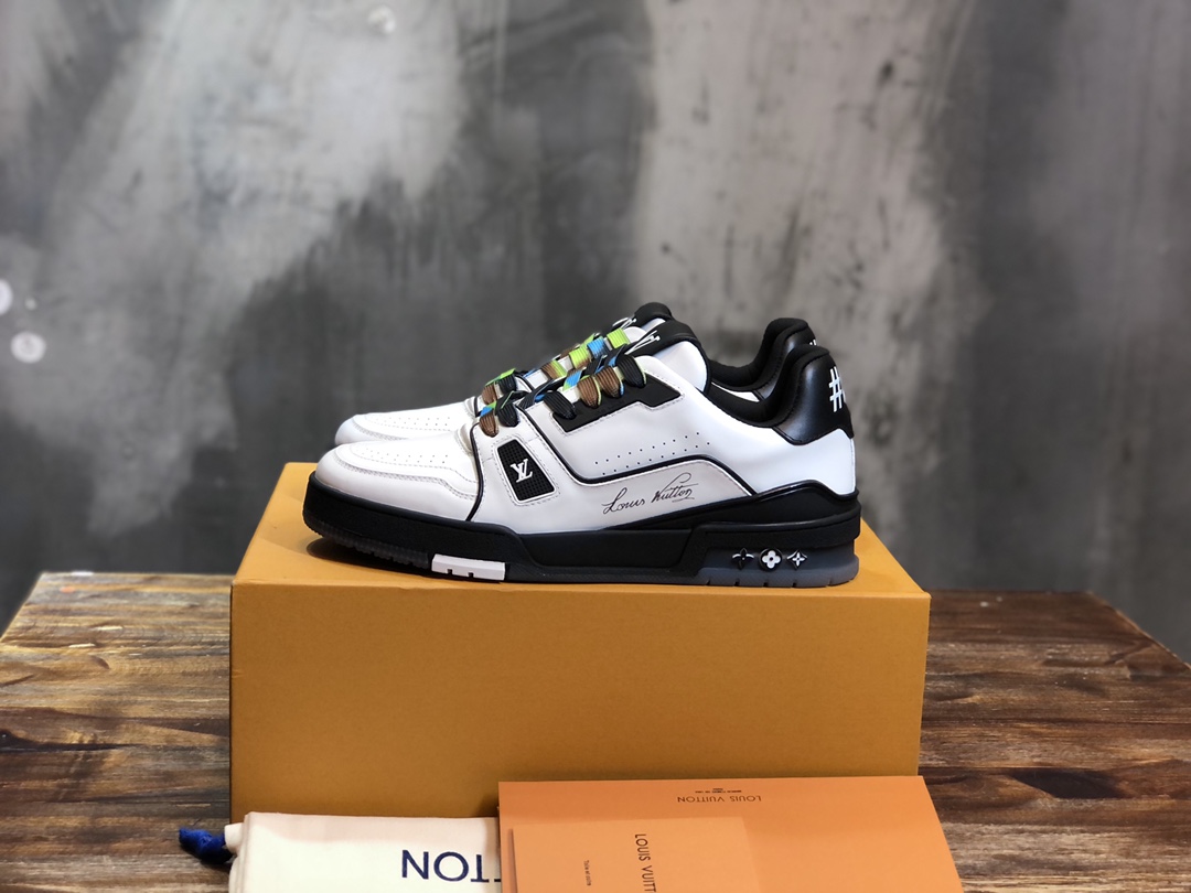 Louis Vuitton Trainer Sneakers 48 - vstockx