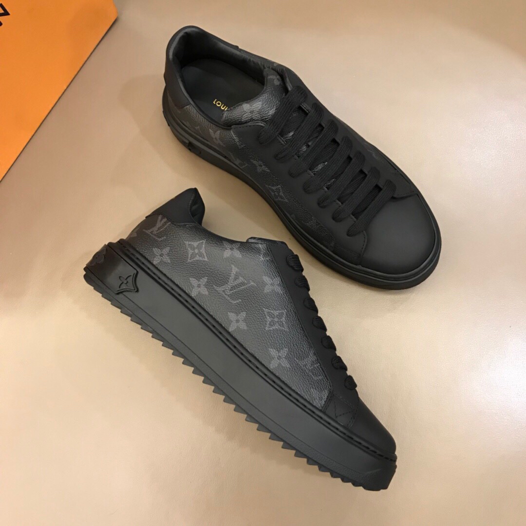 Louis Vuitton Low Top sneaker 38 - vstockx