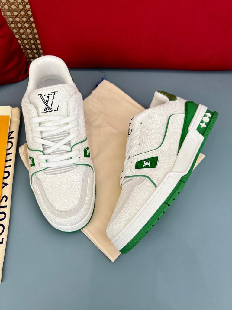 Louis Vuitton LV Trainer Green Strass - vstockx