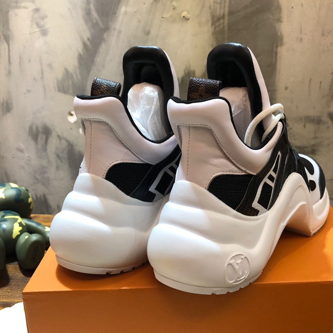 Louis Vuitton Archlight 4 - vstockx