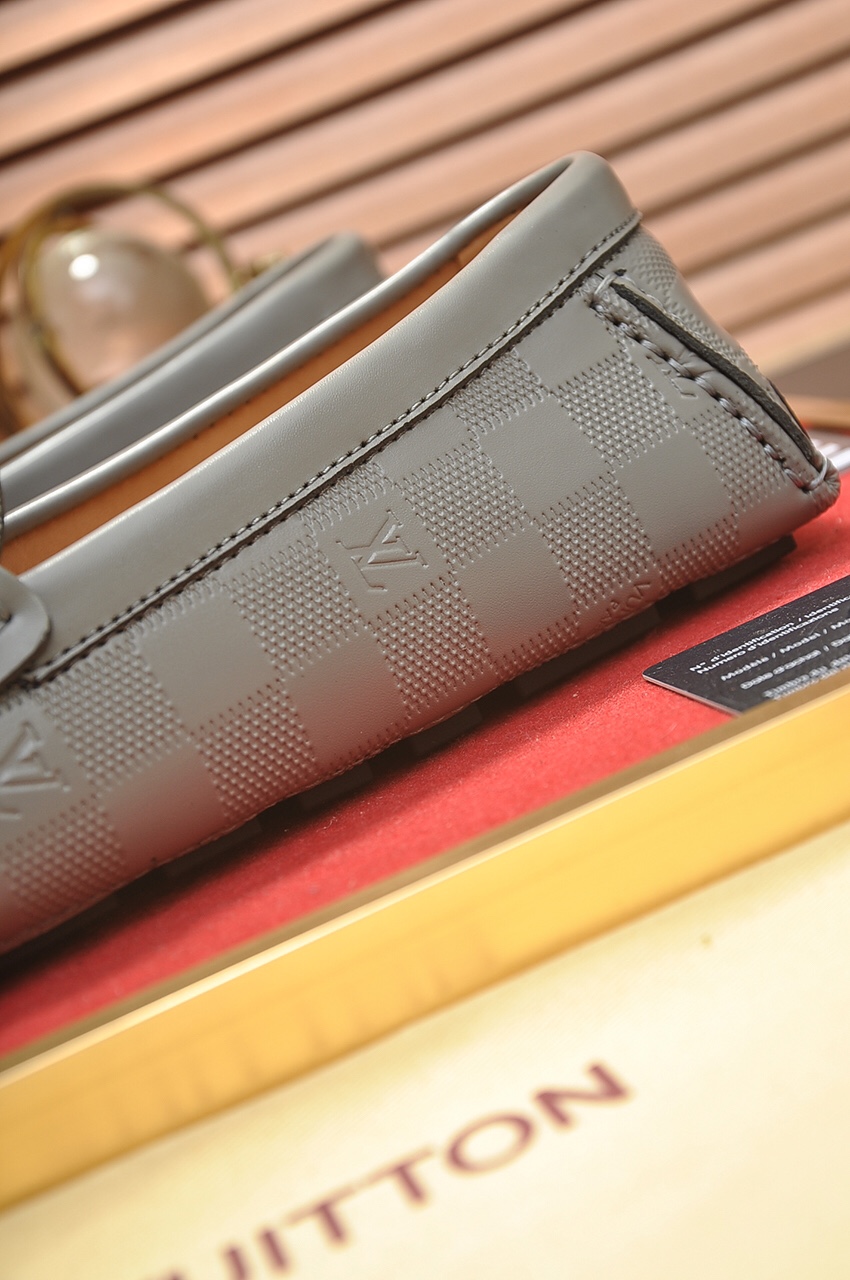 Louis Vuitton Leather Boots 34 - vstockx