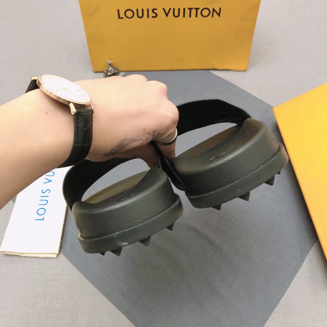 Louis Vuitton Slipper 121 - vstockx
