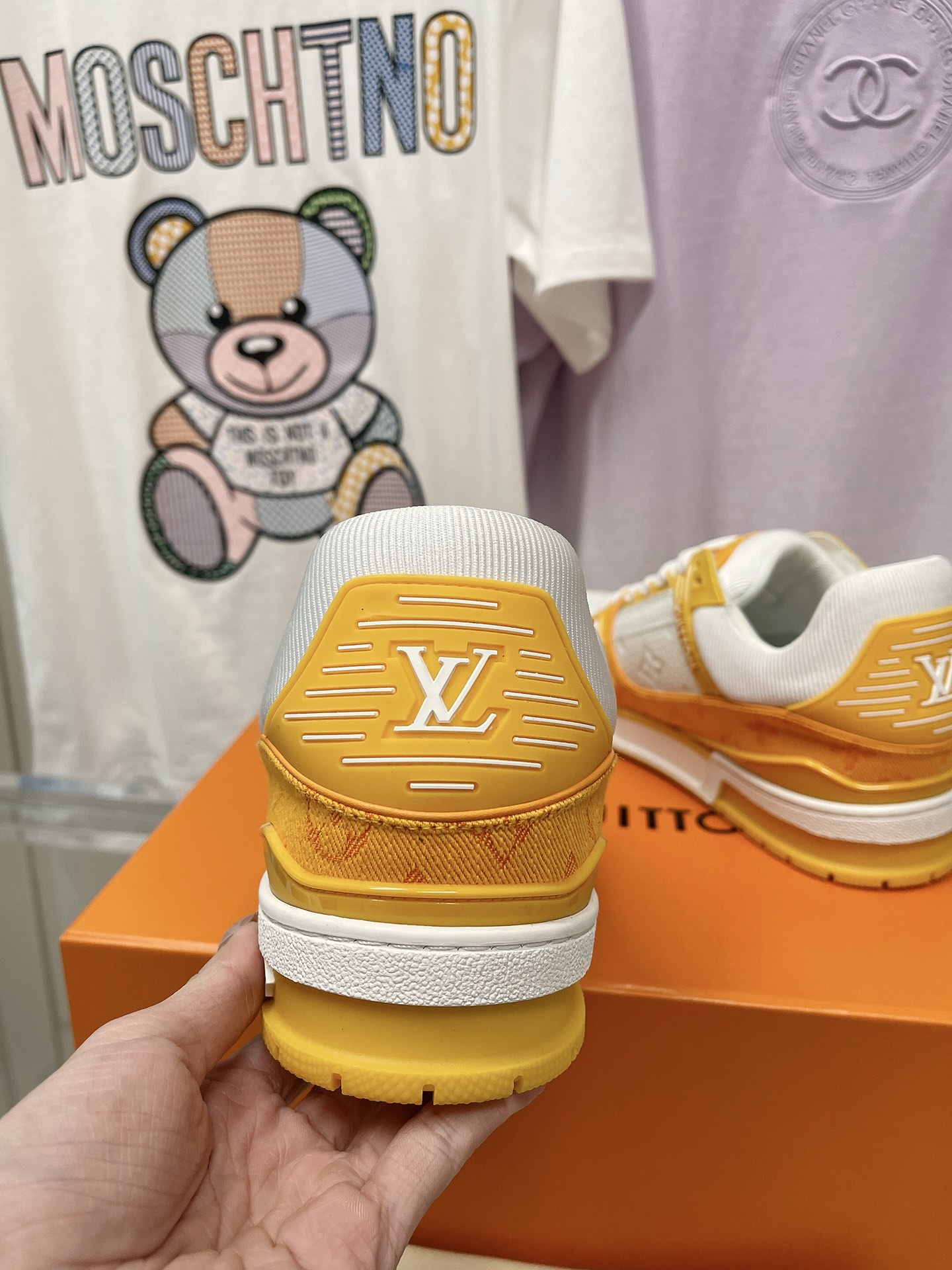 Louis Vuitton LV TRAINERS SNEAKER 2 - vstockx