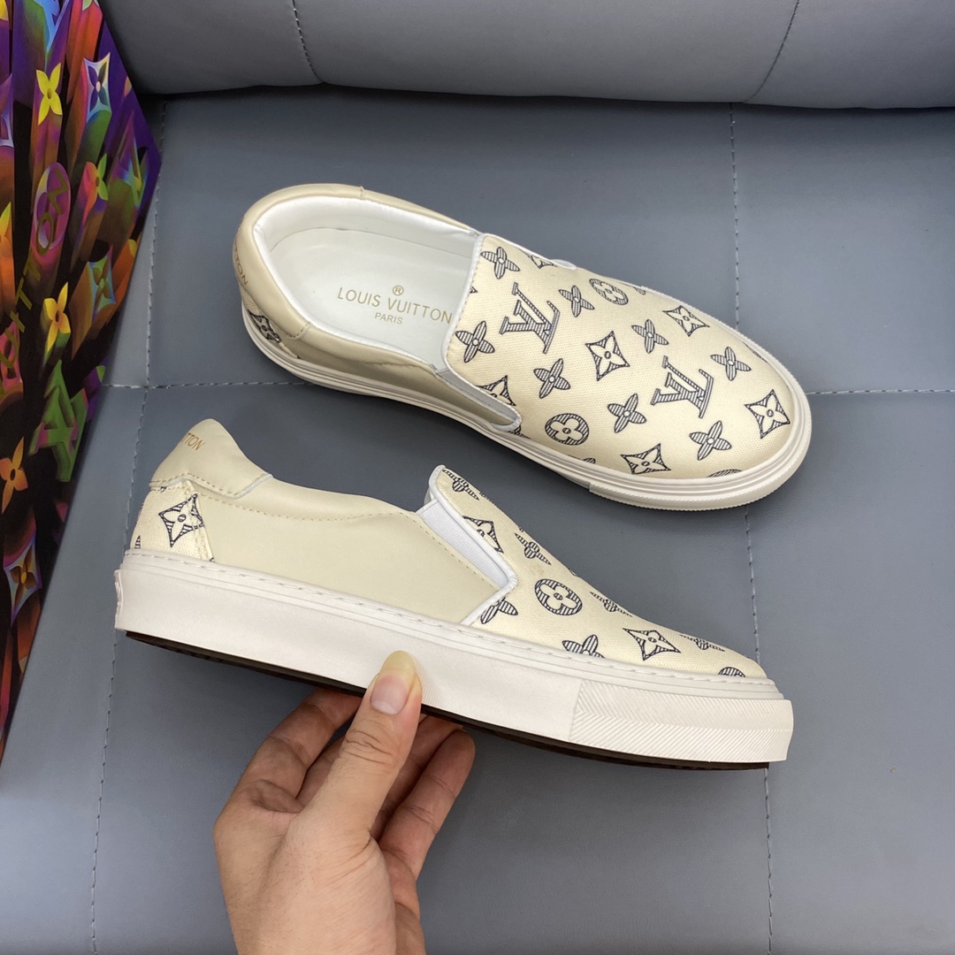 Louis Vuitton Monogram Denim sneaker 19 - vstockx