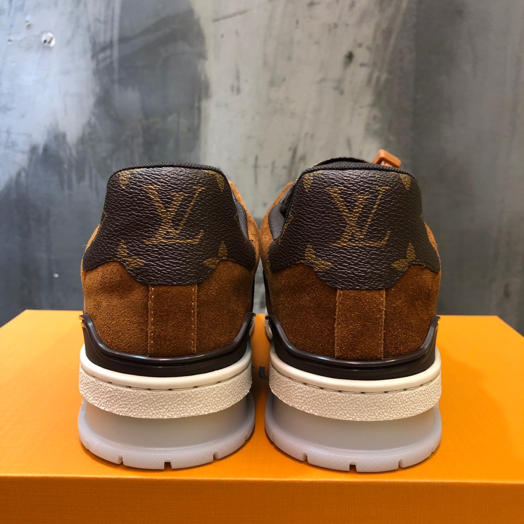 Louis Vuitton Trainer Sneakers 38 - vstockx