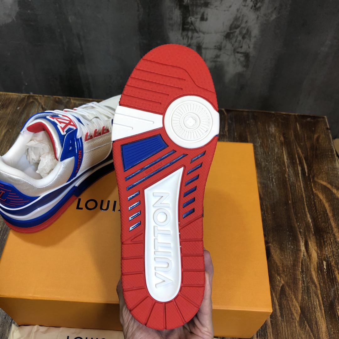 Louis Vuitton Trainer Sneakers 76 - vstockx