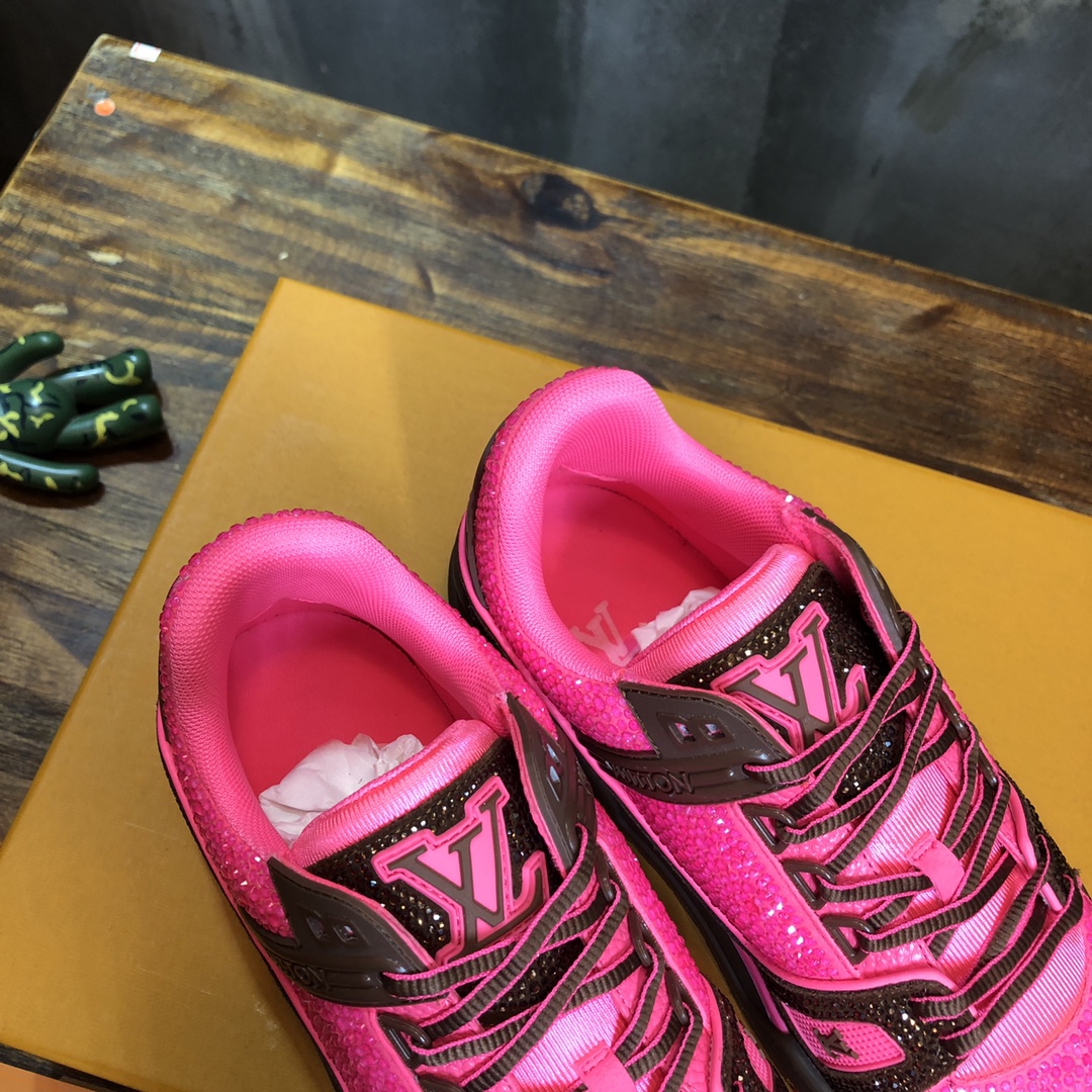 Louis Vuitton Trainer Sneakers 87 - vstockx
