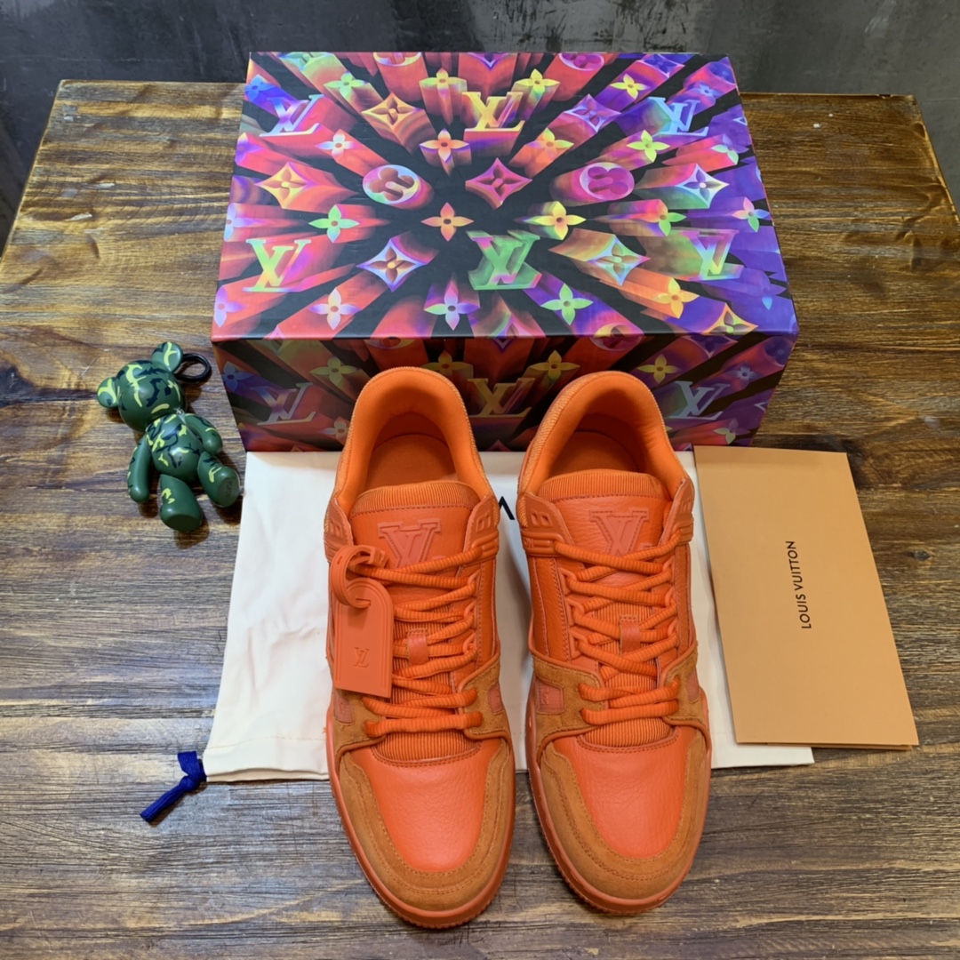 Louis Vuitton Trainer Sneakers 21 - vstockx