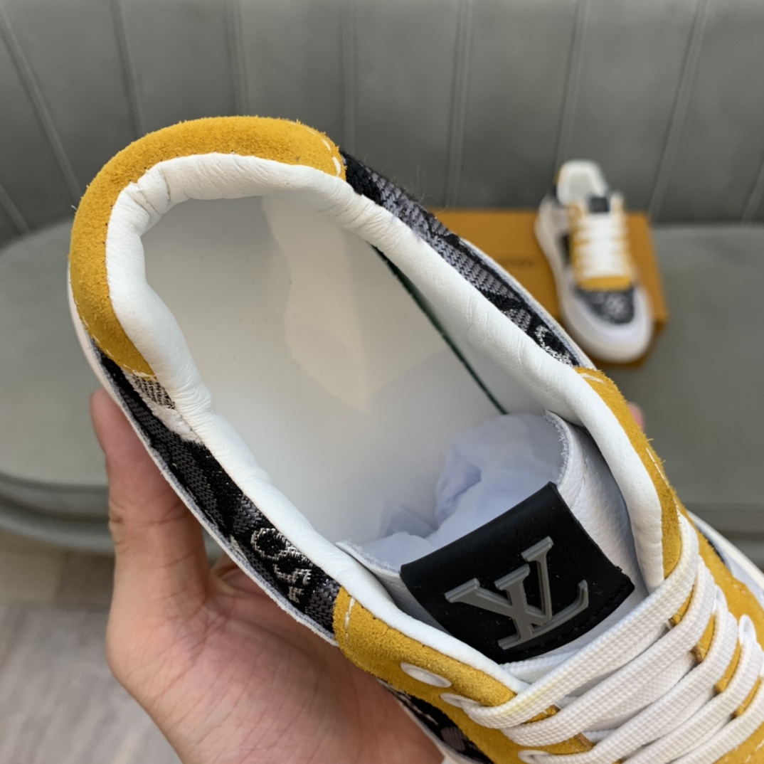 Louis Vuitton Low Top sneaker 11 - vstockx