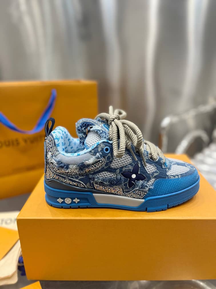 Louis Vuitton Skate Trainer Blue Swarovski Monogram - vstockx