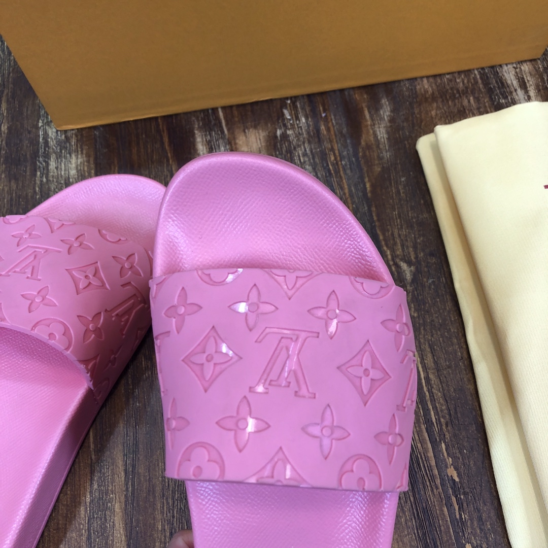 Louis Vuitton Slipper 144 - vstockx