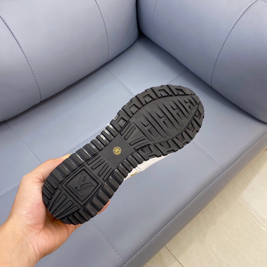 Louis Vuitton Run Away Sneaker 14 - vstockx