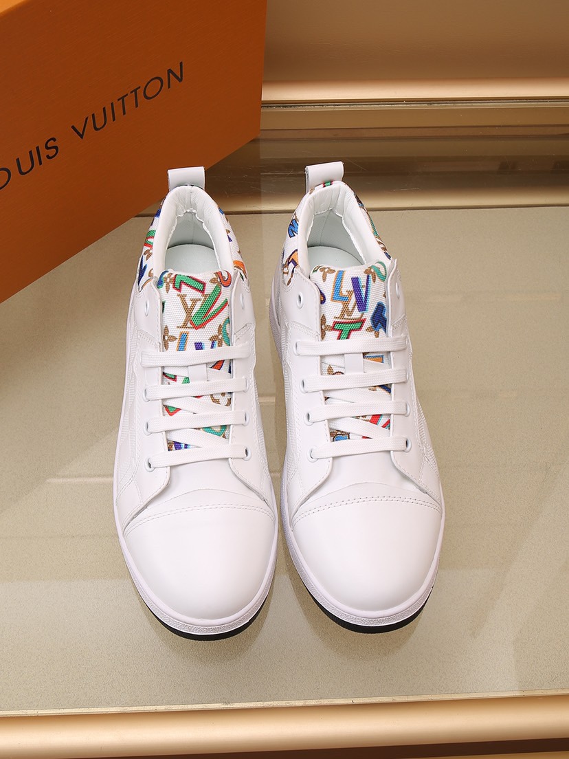 Louis Vuitton Low Top sneaker 3 - vstockx