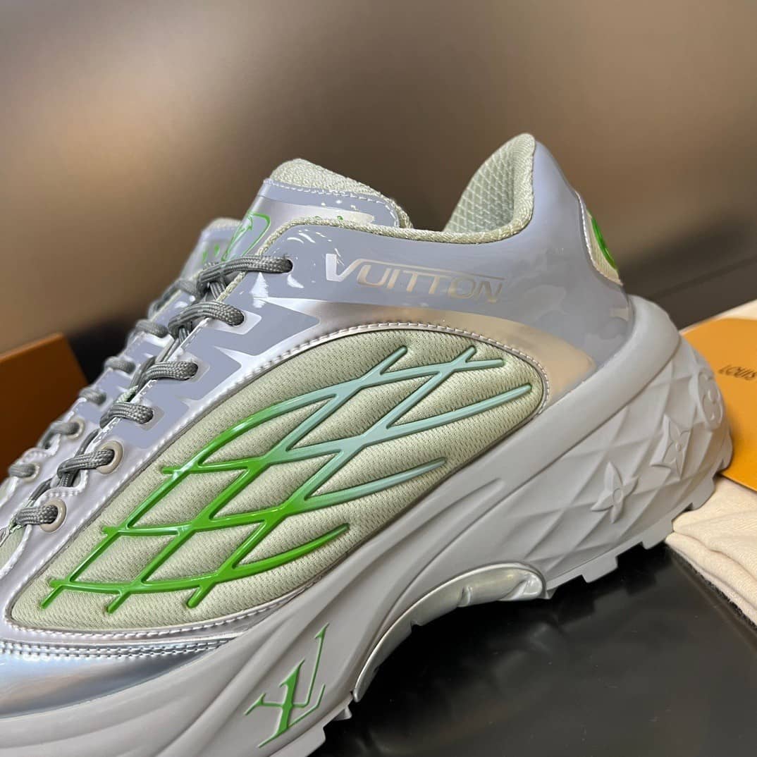 Louis Vuitton LV Discovery Lace Up Grey - vstockx