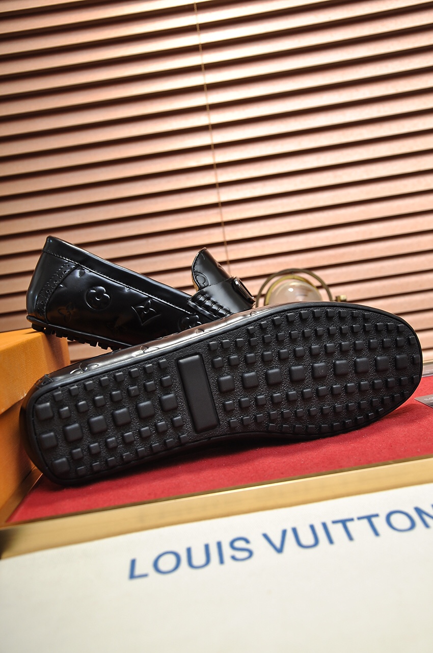 Louis Vuitton Leather Boots 53 - vstockx