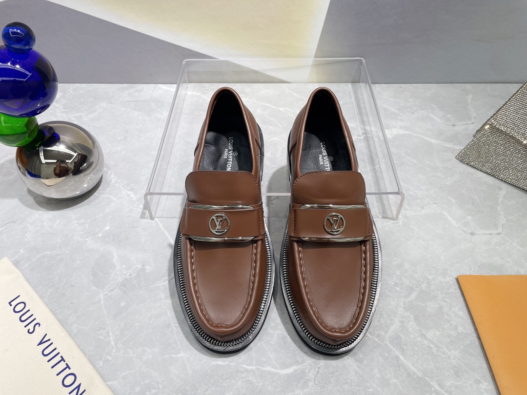 Louis Vuitton shoes WOMEN 3 - vstockx