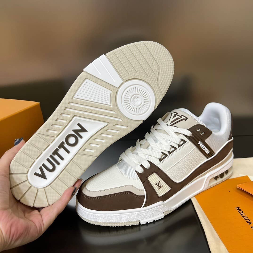 Louis Vuitton LV Trainer Sneaker Mocha - vstockx
