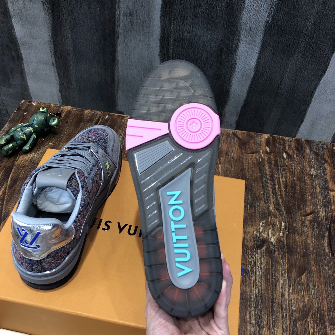 Louis Vuitton Trainer Sneakers 54 - vstockx