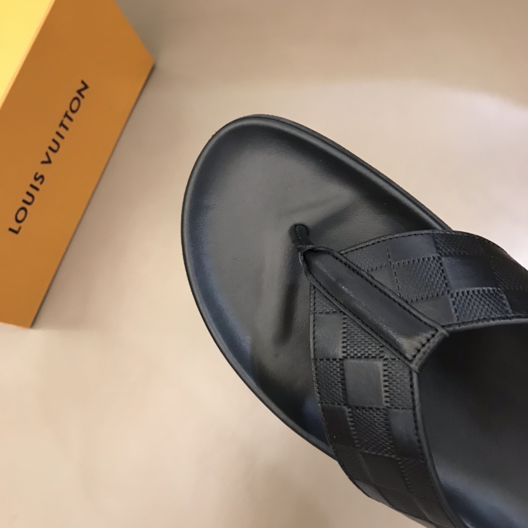 Louis Vuitton Slipper 72 - vstockx