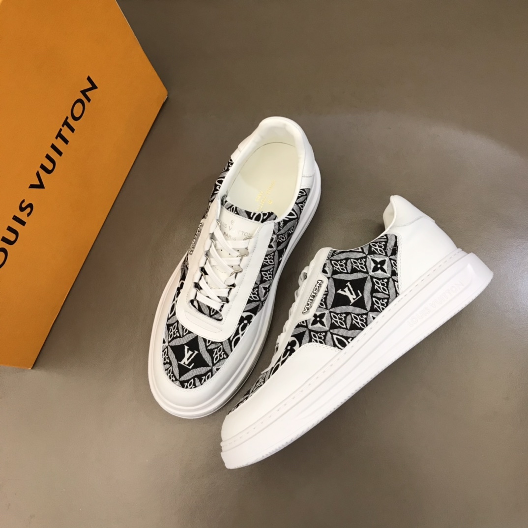 Louis Vuitton Low Top sneaker 2 - vstockx