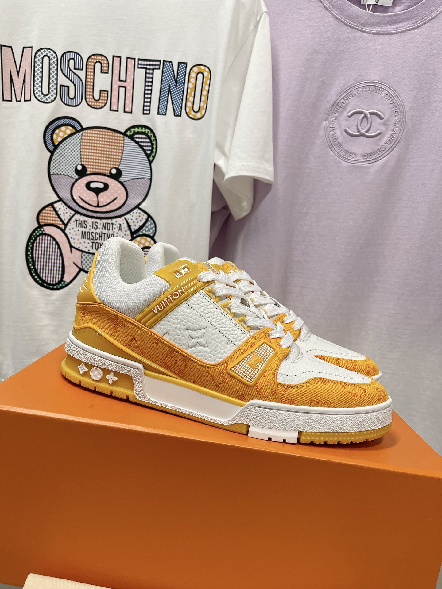 Louis Vuitton LV TRAINERS SNEAKER 2 - vstockx