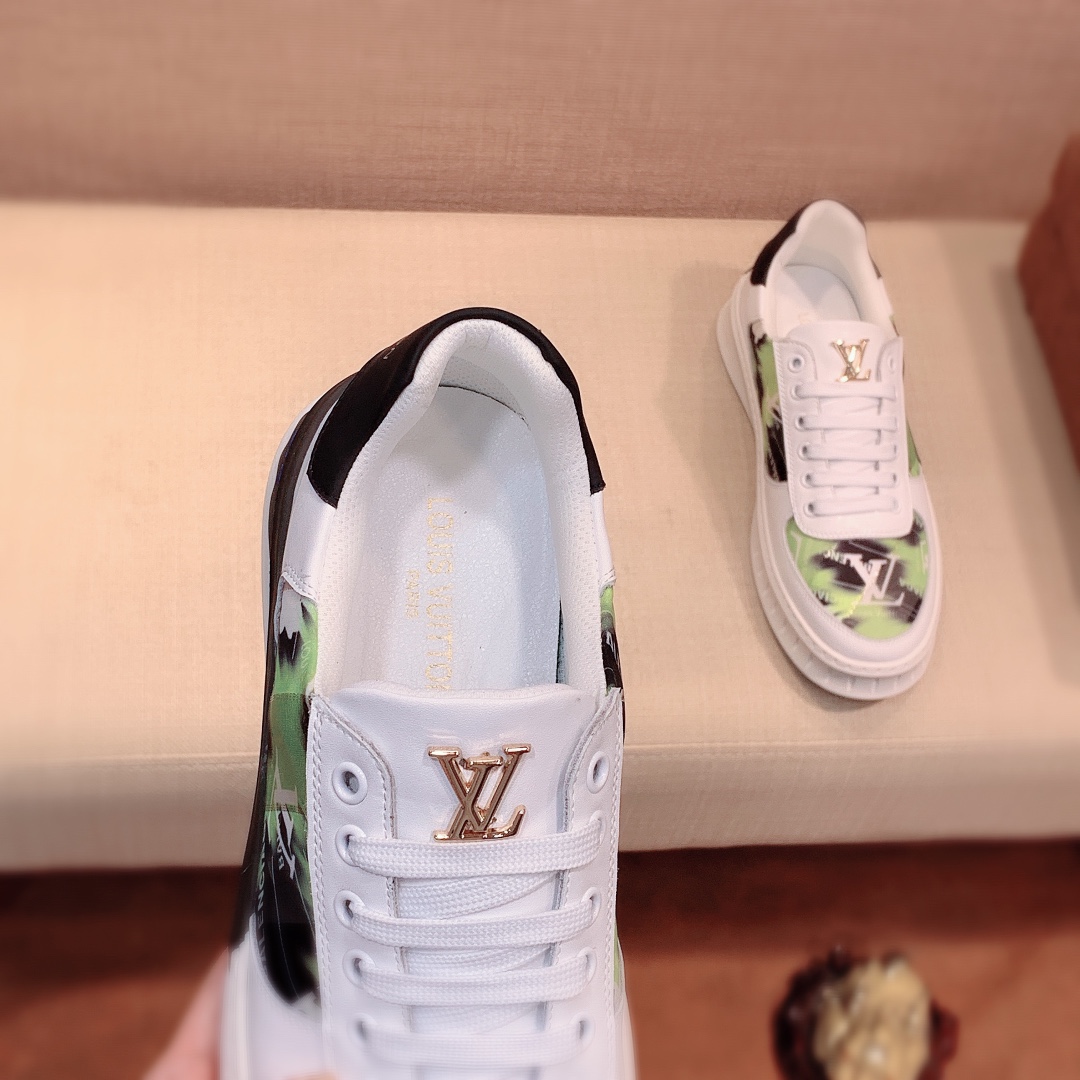 Louis Vuitton Low Top sneaker 93 - vstockx