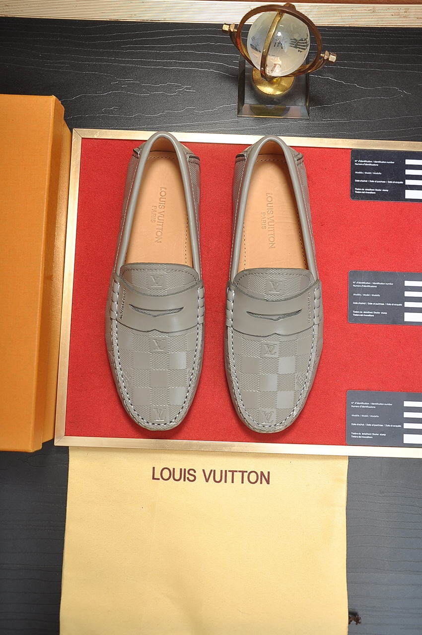 Louis Vuitton Leather Boots 34 - vstockx