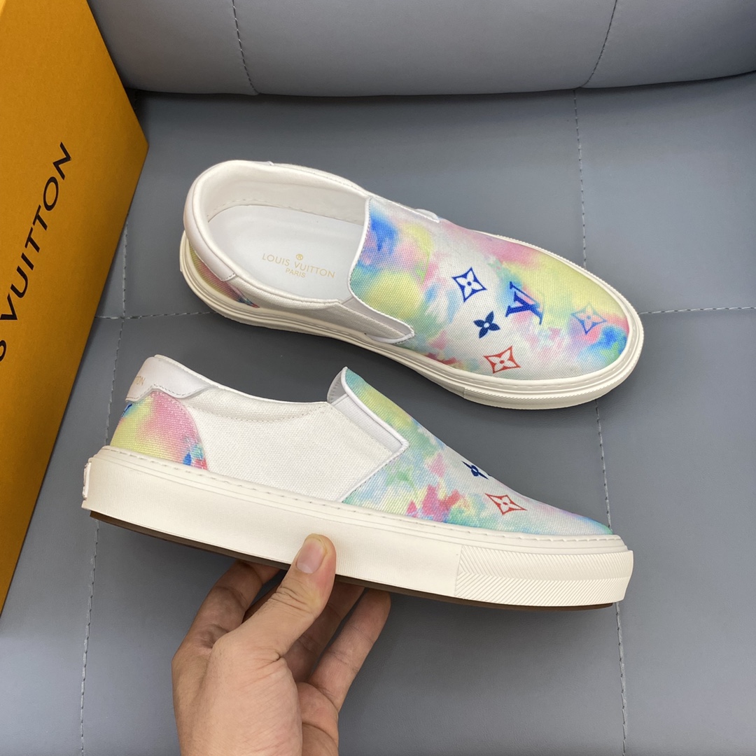 Louis Vuitton Monogram Denim sneaker 22 - vstockx