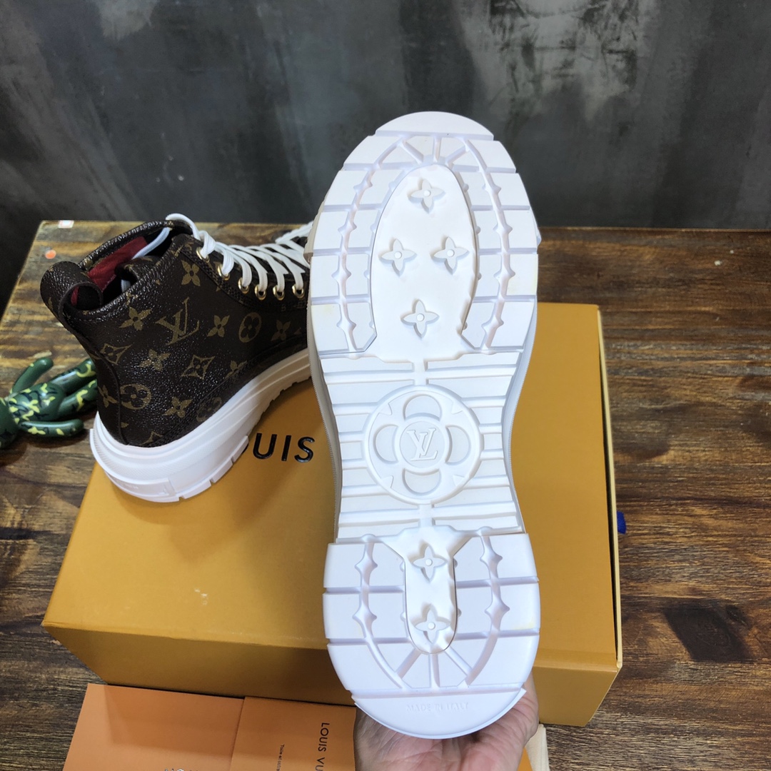 Louis Vuitton Squad sneaker 8 - vstockx