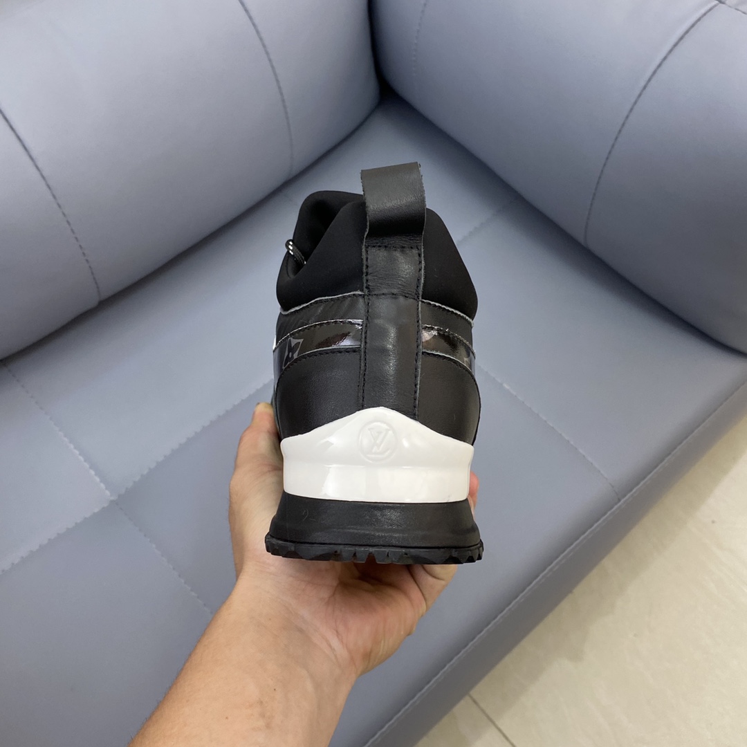 Louis Vuitton Run Away Sneaker 26 - vstockx