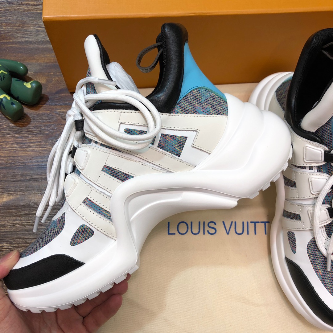 Louis Vuitton Archlight 22 - vstockx