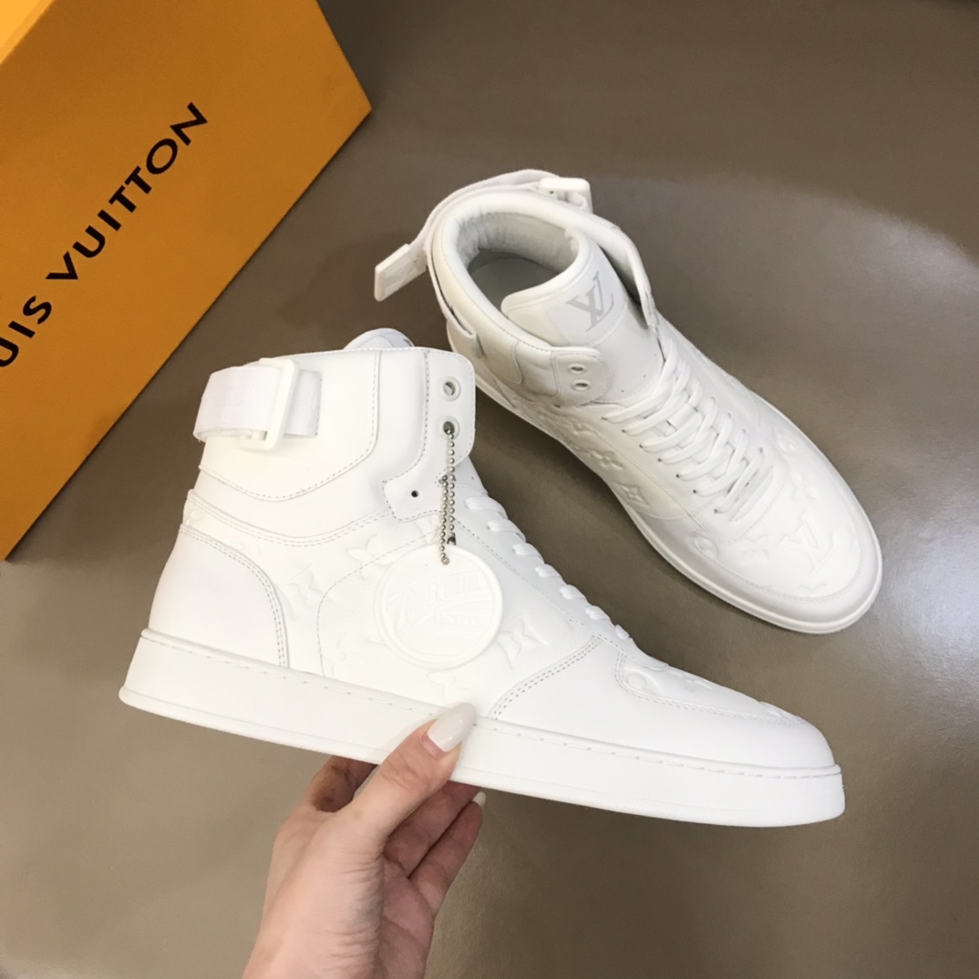 Louis Vuitton Rivoli sneaker 26 - vstockx