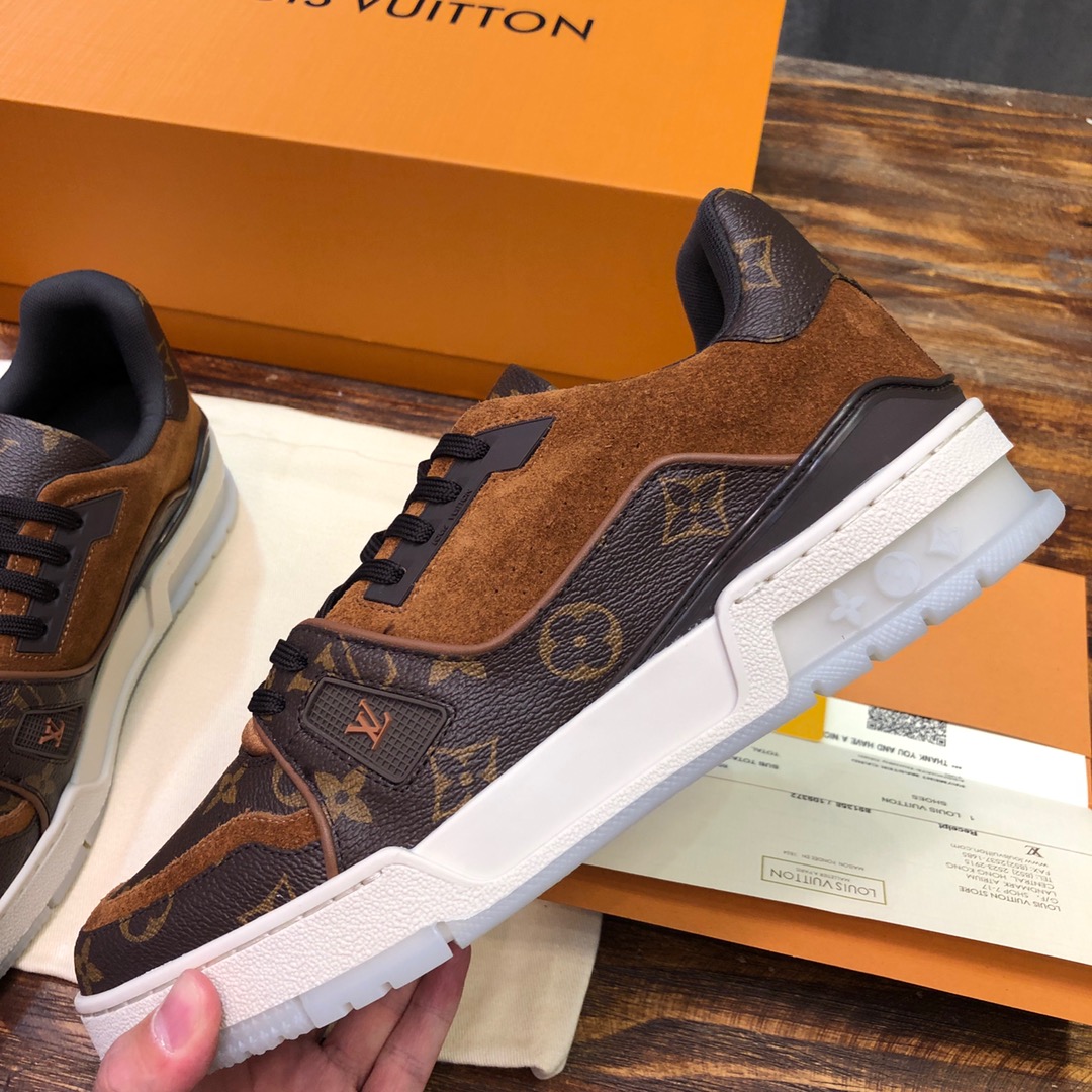 Louis Vuitton Trainer Sneakers 38 - vstockx