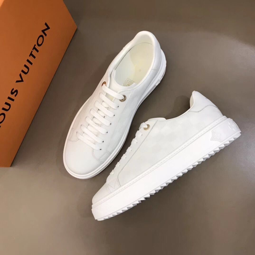 Louis Vuitton Low Top sneaker 52 - vstockx