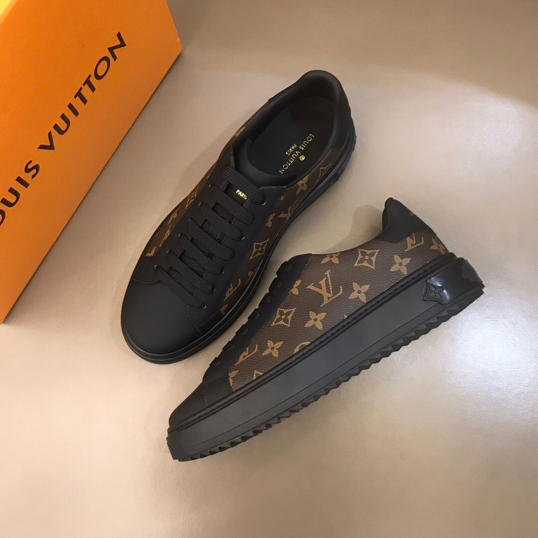 Louis Vuitton Low Top sneaker 36 - vstockx