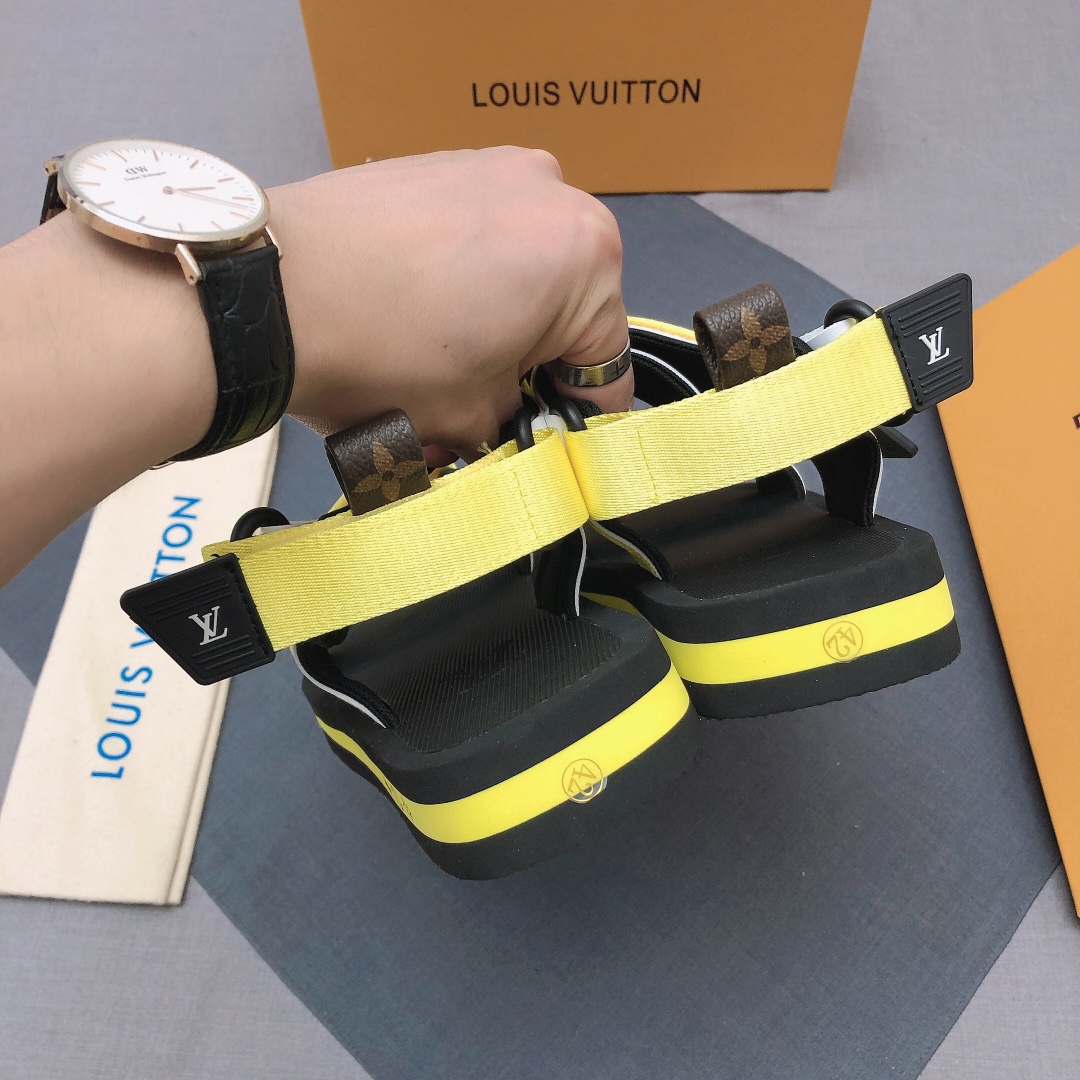 Louis Vuitton Slipper 37 - vstockx