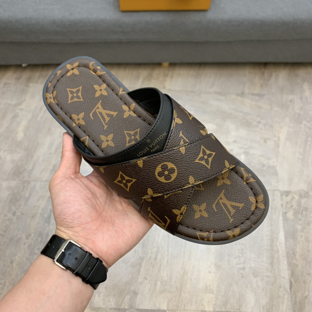 Louis Vuitton Slipper 140 - vstockx