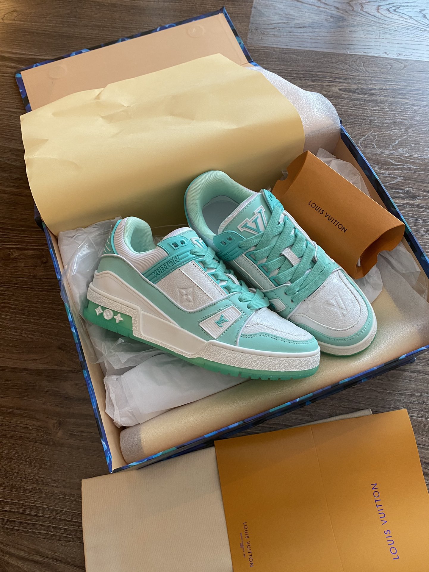 Louis Vuitton LV TRAINERS SNEAKER 9 - vstockx